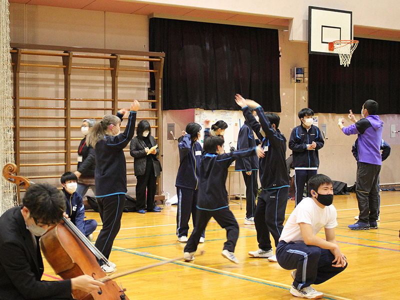 p12_2.jpg