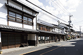 Photo01.jpg