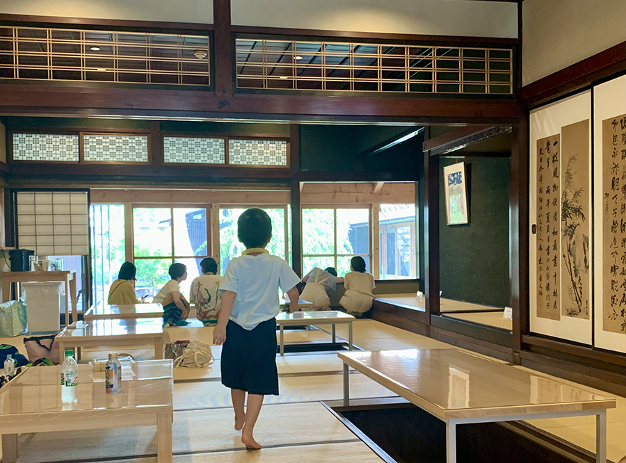 p12_2.jpg