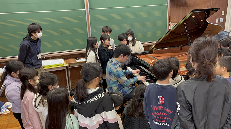 p12_2.jpg