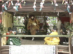 群馬県藤岡市 琴平神社太々神楽舞.jpg